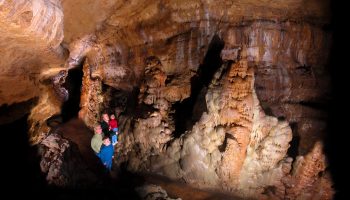 Photo of Onyx Ridge section of the cave with People that can bee seen on a Tours in Wisconsin while visiting places in Wisconsin